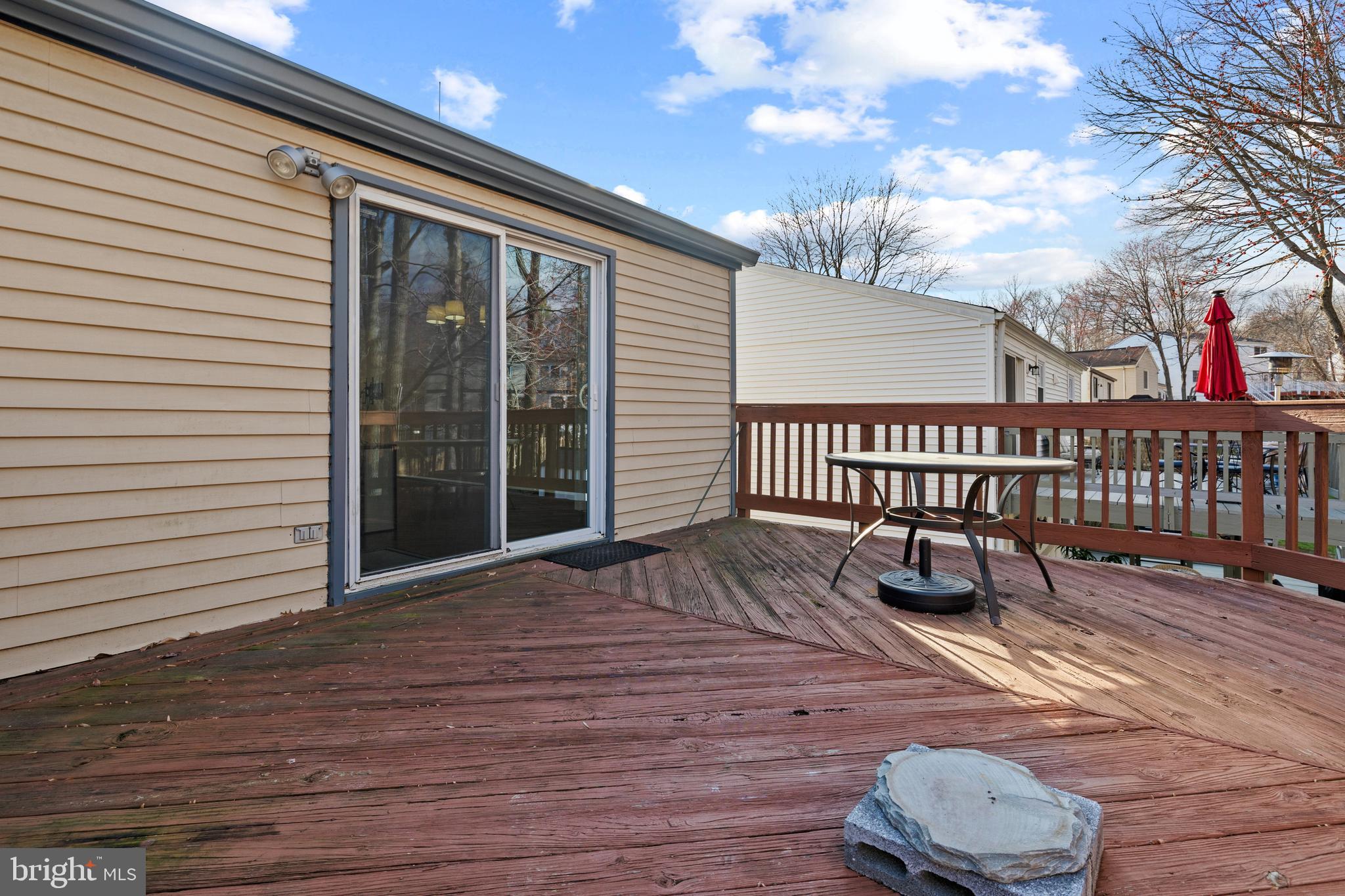 8469 Rippled Creek Court Springfield, VA 22153 - Photo 31 of 36