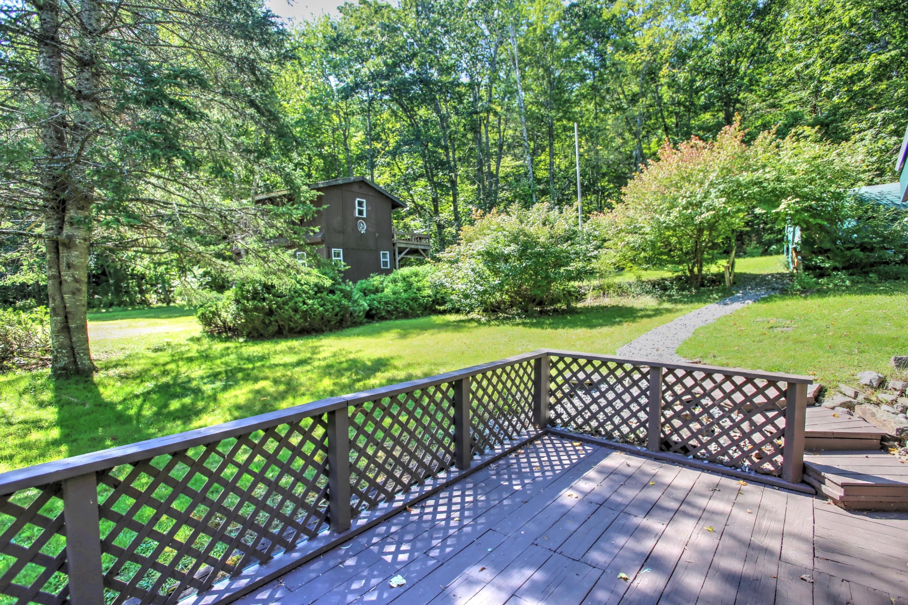 1454 Old Augusta Road Waldoboro, ME 04572 - Photo 20 of 34 40