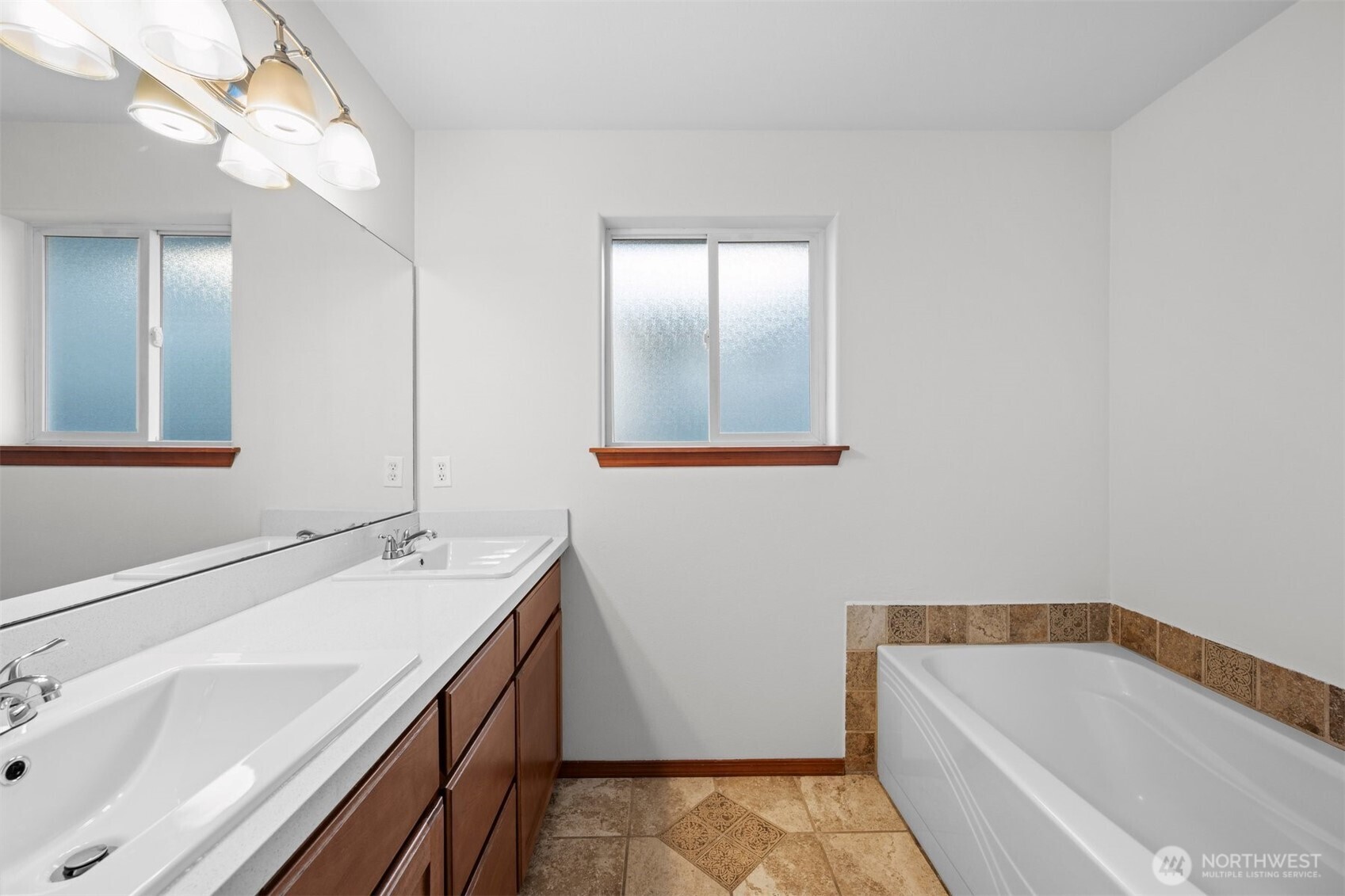 1128 Chestnut Street Everett, WA 98201 - Photo 20 of 34