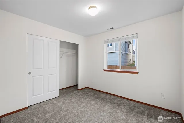 $550,000 | 1128 Chestnut Street, Everett, WA 98201