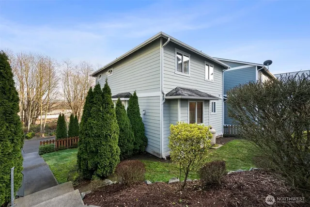 $550,000 | 1128 Chestnut Street, Everett, WA 98201