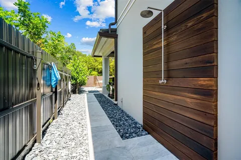 a view of deck with patio