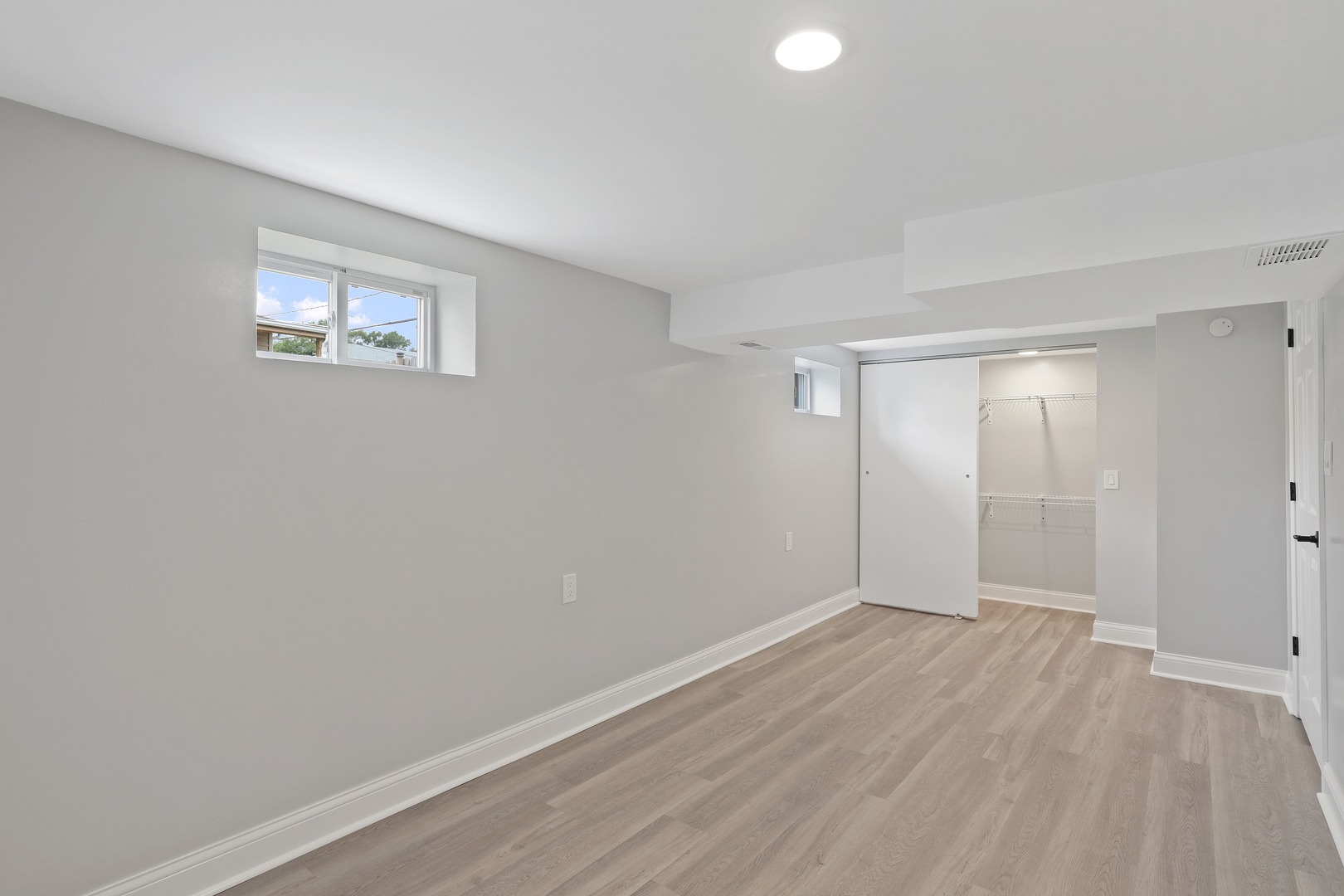 2216 Forest Avenue North Riverside, IL 60546 - Photo 13 of 18
