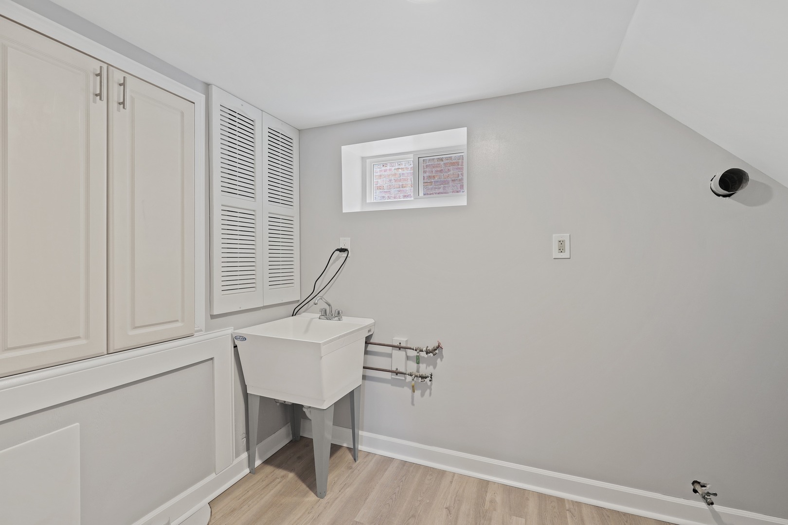 2216 Forest Avenue North Riverside, IL 60546 - Photo 15 of 18