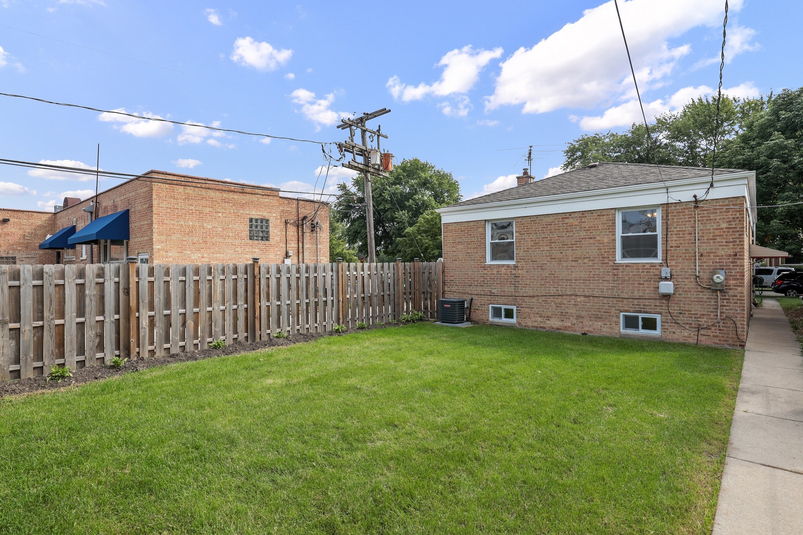 2216 Forest Avenue North Riverside, IL 60546 - Photo 16 of 18
