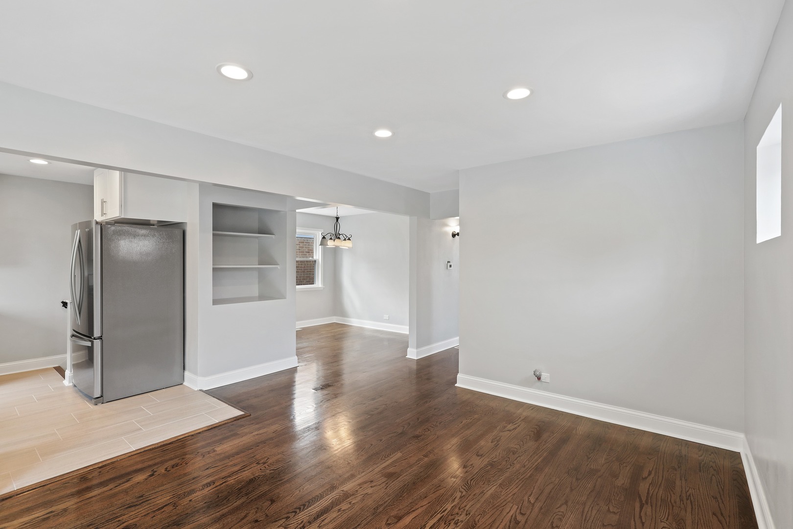 2216 Forest Avenue North Riverside, IL 60546 - Photo 8 of 18