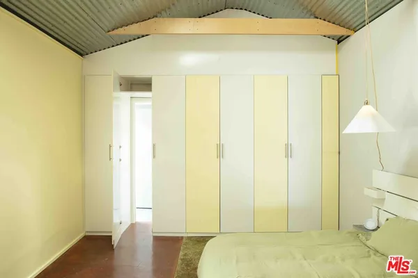 $12,000 | 2343 Eastern Court, Unit 1 & #2, Venice, CA 90291