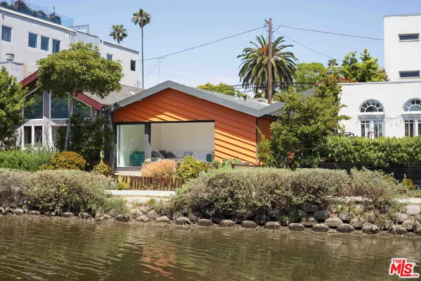 $12,000 | 2343 Eastern Court, Unit 1 & #2, Venice, CA 90291