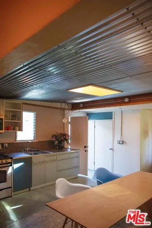 $12,000 | 2343 Eastern Court, Unit 1 & #2, Venice, CA 90291