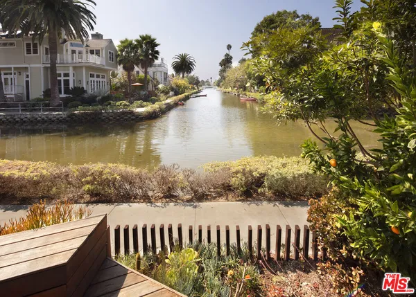 $12,000 | 2343 Eastern Court, Unit 1 & #2, Venice, CA 90291