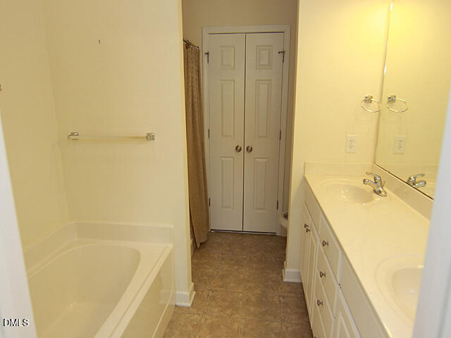 7236 Aquinas Avenue Raleigh, NC 27617 - Photo 8 of 12 7236 Aquinas Avenue_8