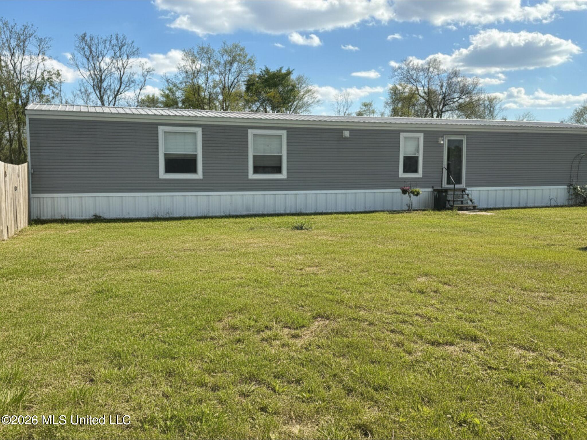 941 Scr 62 Magee, MS 39111 - Photo 1 of 18 1