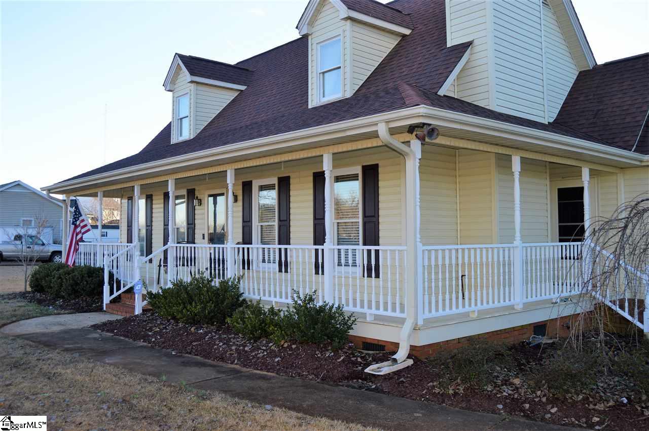 125 Rochester Road Easley, SC 29640 - Photo 2 of 34 Gallery Image 2
