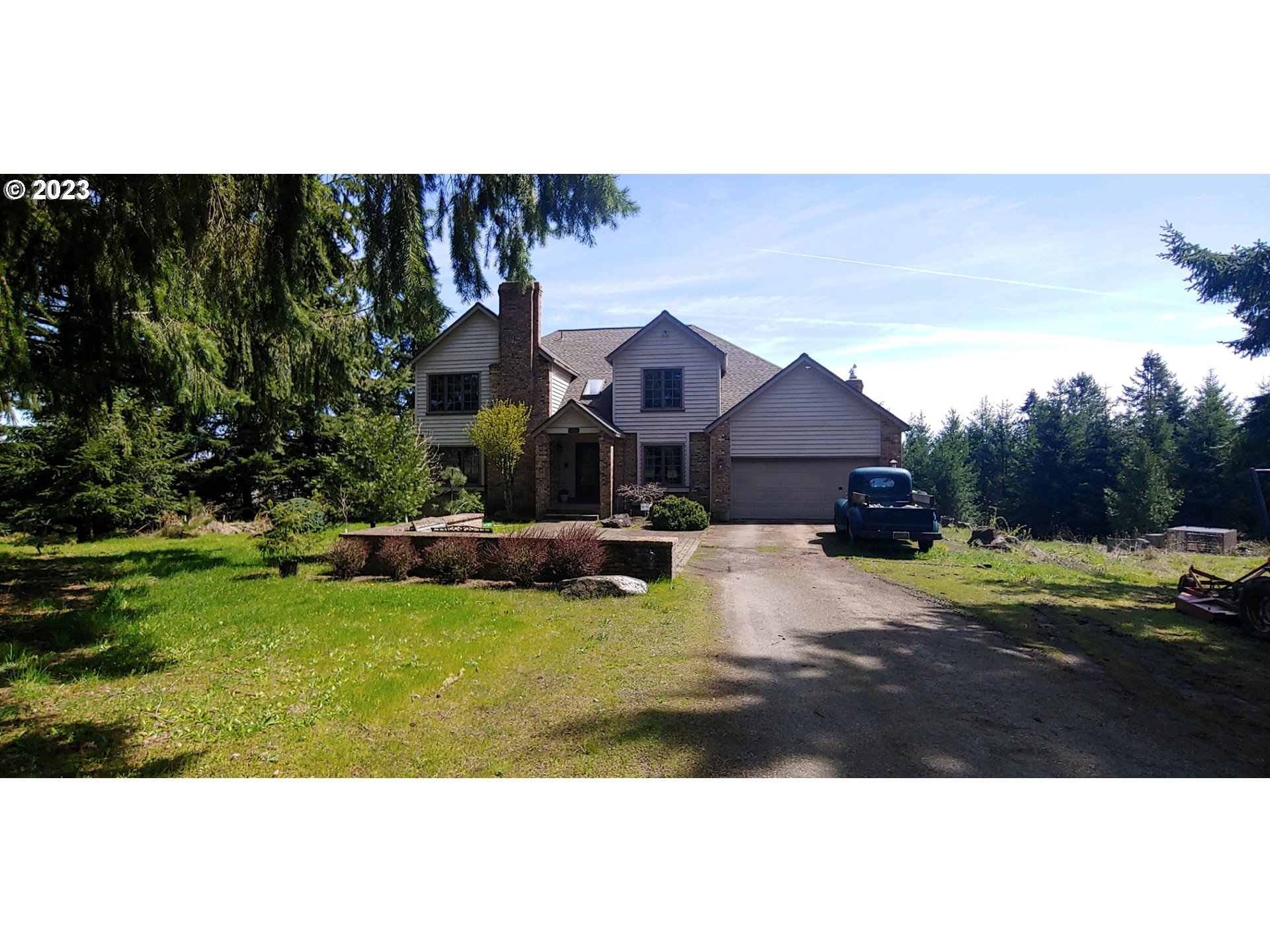 25400 Southwest Valley View Road West Linn, OR 97068 - Photo 1 of 41 Gallery Image 1