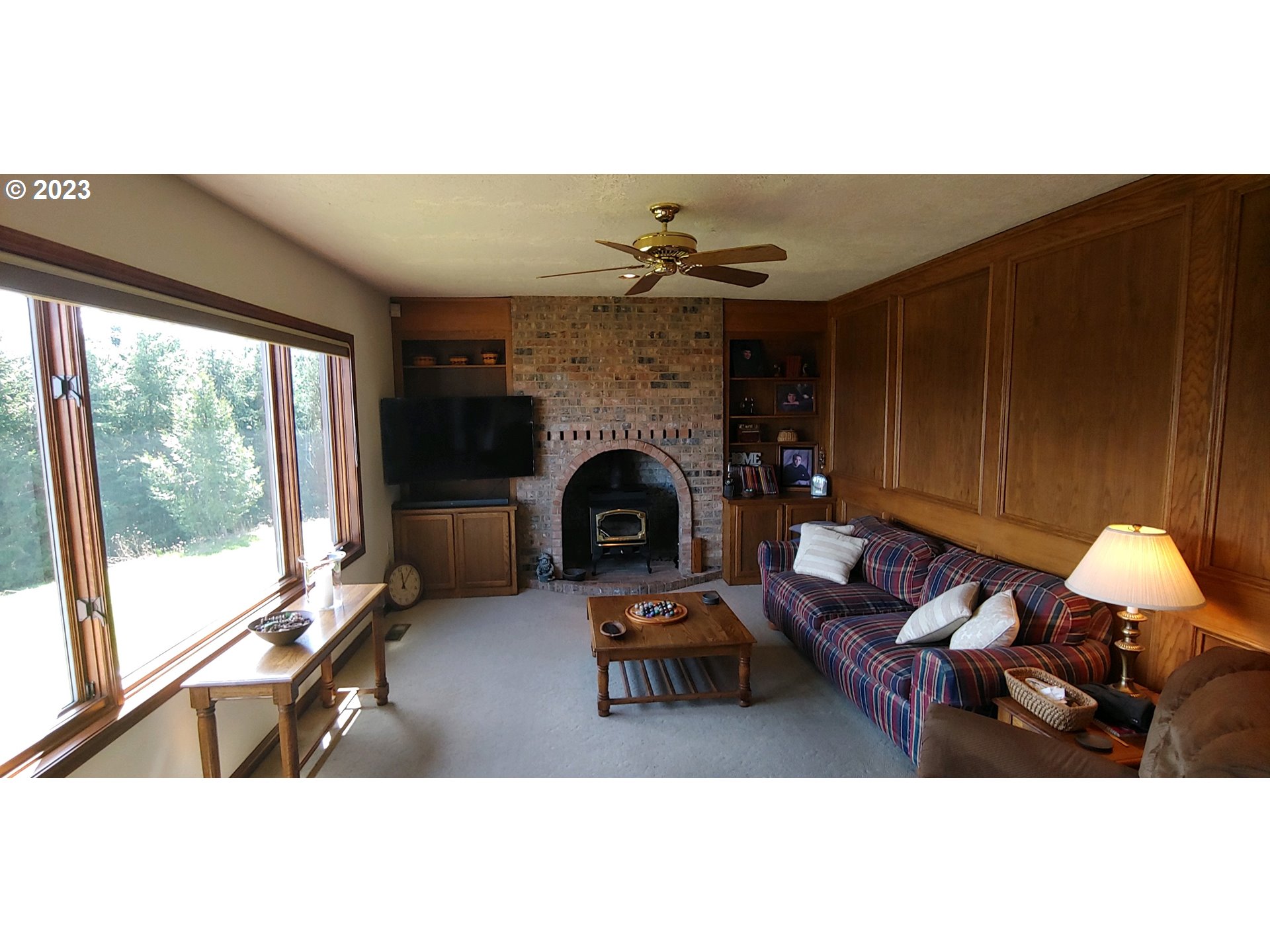 25400 Southwest Valley View Road West Linn, OR 97068 - Photo 3 of 41 Gallery Image 3