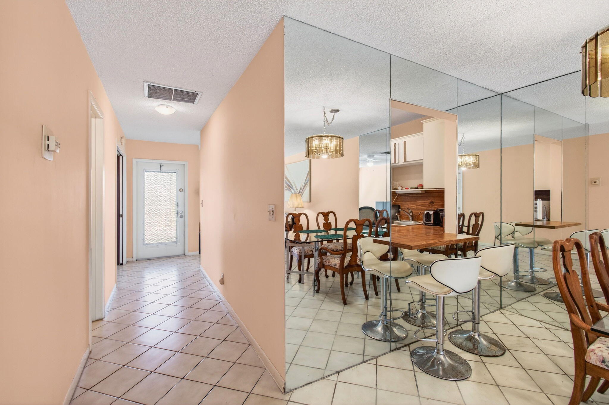 5368 Privet Place, Unit B Delray Beach, FL 33484 - Photo 12 of 44 13-web-or-mls-DSC_1608