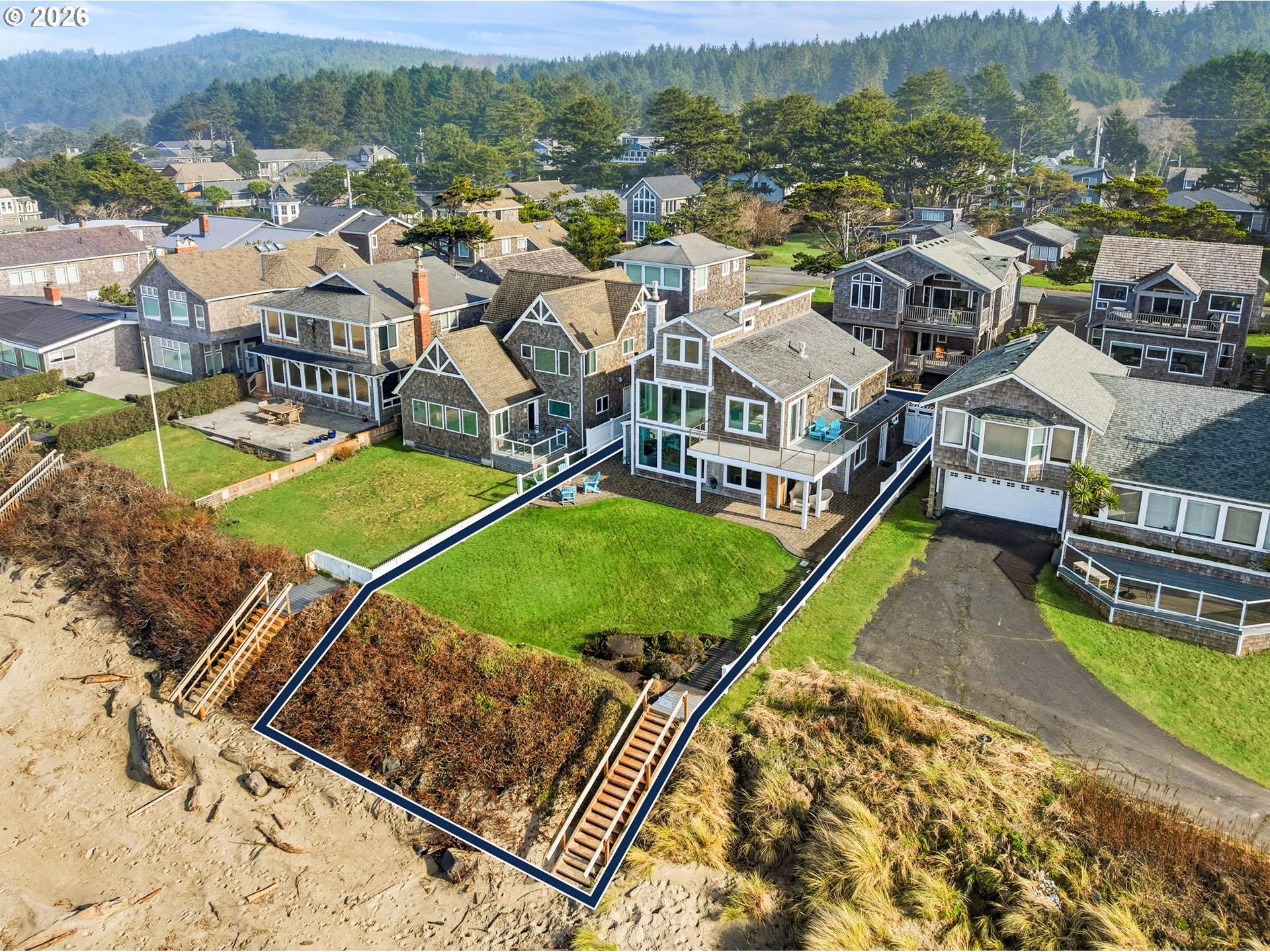 3772 Pacific Street Cannon Beach, OR 97110 - Photo 2 of 48