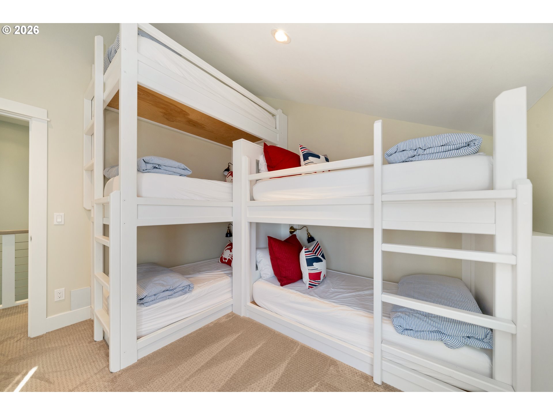 3772 Pacific Street Cannon Beach, OR 97110 - Photo 21 of 48