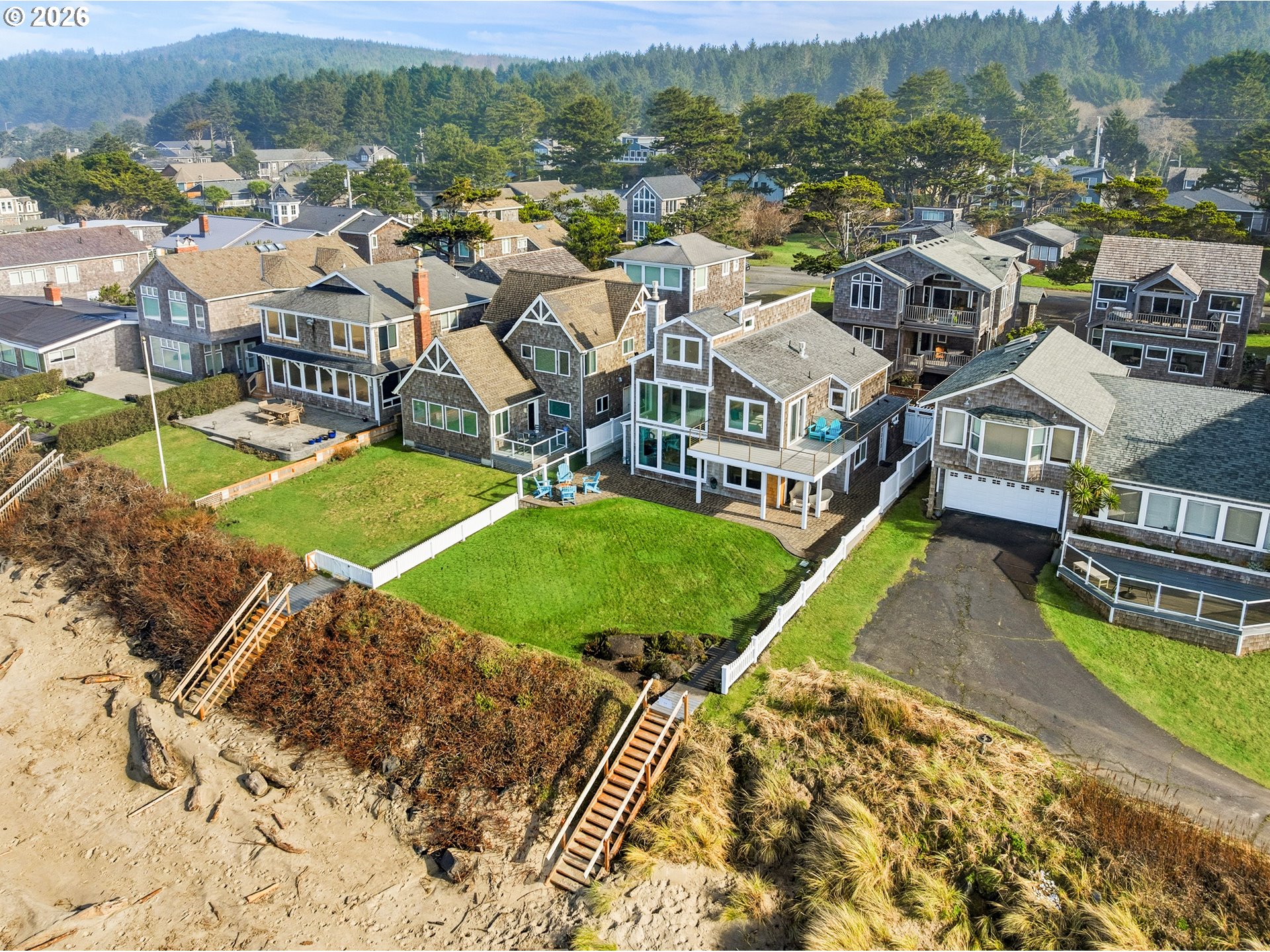 3772 Pacific Street Cannon Beach, OR 97110 - Photo 3 of 48