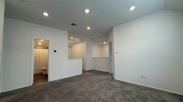 $2,595 | 9323 Darby Knoll Way, Houston, TX 77365
