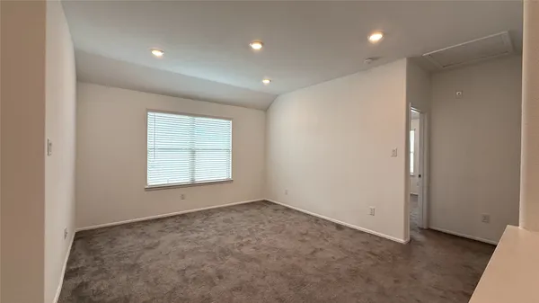 $2,595 | 9323 Darby Knoll Way, Houston, TX 77365