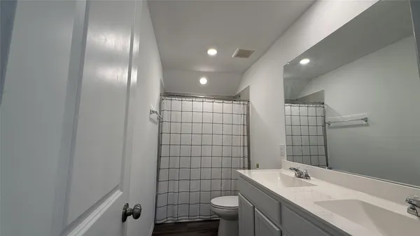 $2,595 | 9323 Darby Knoll Way, Houston, TX 77365