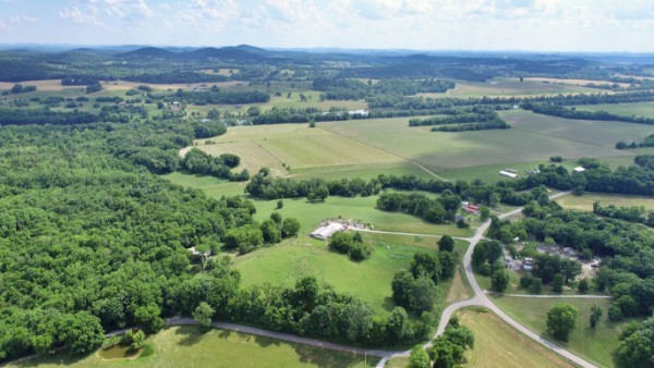 2050 Starlite Road Hartsville, TN 37074 - Photo 4 of 9 Gallery Image 4