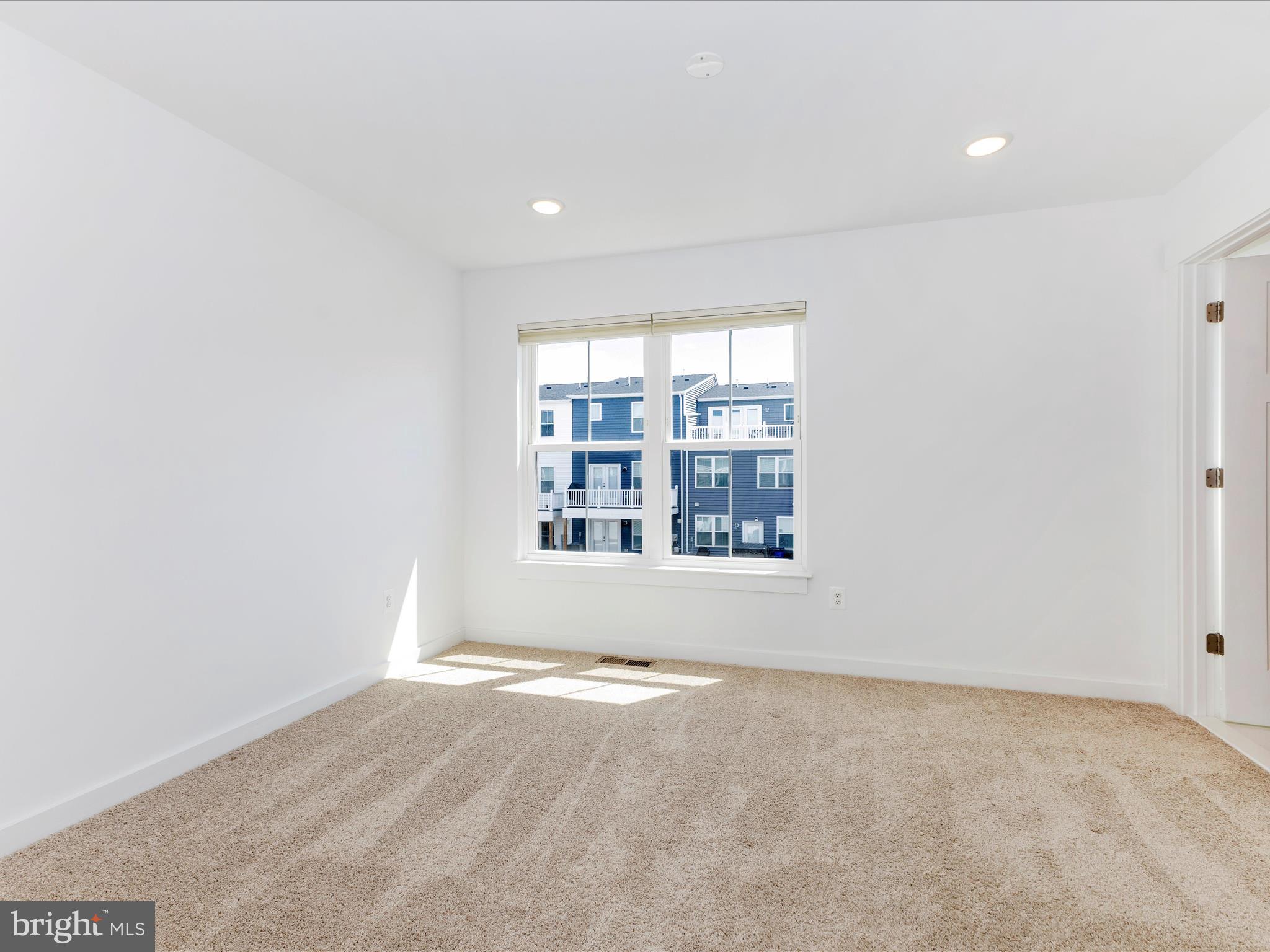 400 Waverley Drive Frederick, MD 21702 - Photo 23 of 53 Bedroom 2