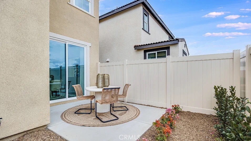 1360 Thunderbolt Lane Rialto, CA 92376 - Photo 16 of 23 Residence 3 Model - not homesite