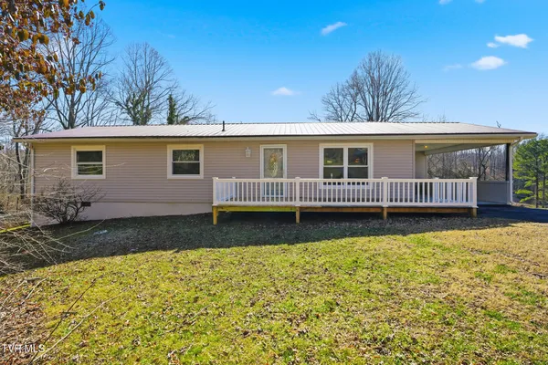 $229,000 | 1506 Mountain View Avenue East, Big Stone Gap, VA 24219