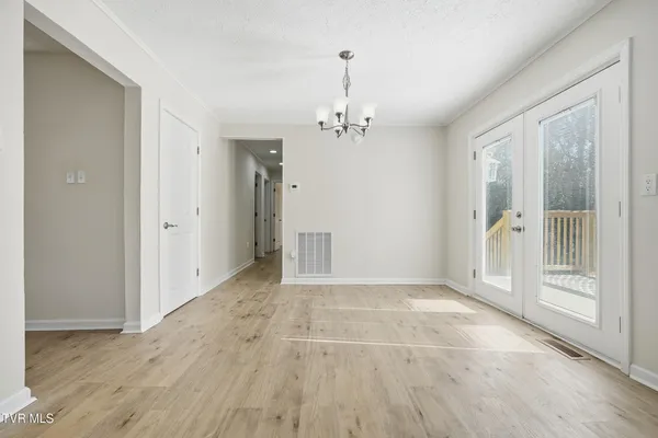 $229,000 | 1506 Mountain View Avenue East, Big Stone Gap, VA 24219