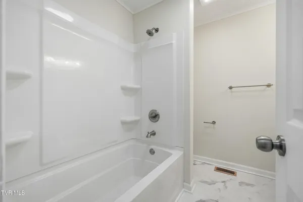 $229,000 | 1506 Mountain View Avenue East, Big Stone Gap, VA 24219