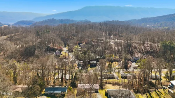 $229,000 | 1506 Mountain View Avenue East, Big Stone Gap, VA 24219