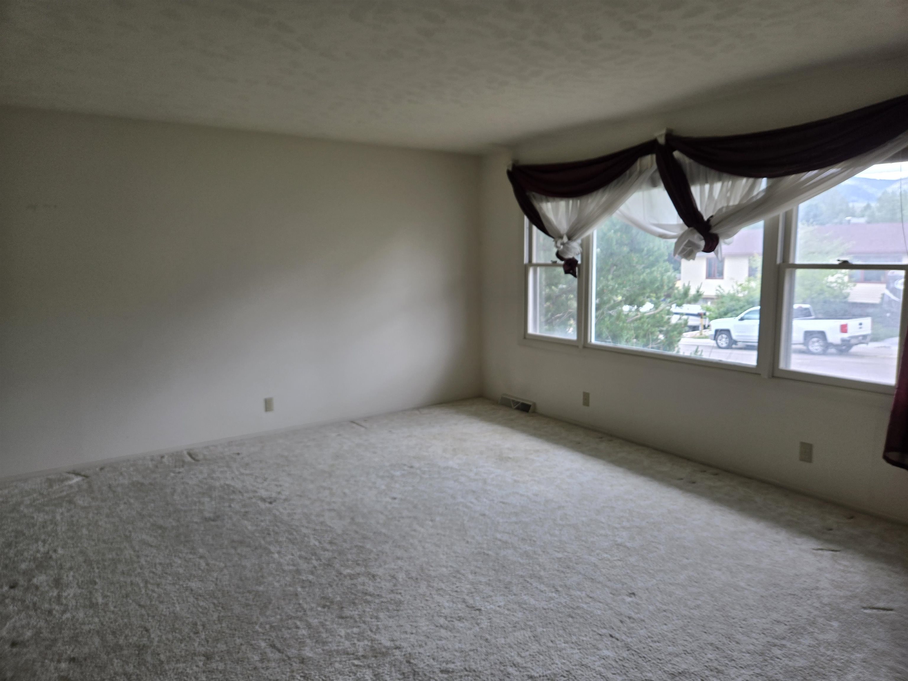3521 Navarre Road Casper, WY 82604 - Photo 14 of 36