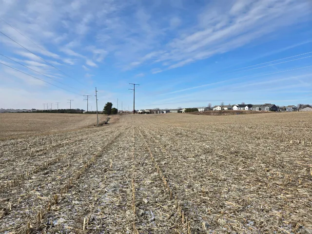 $1,295,000 | 34.5-ac Highway 18/151, Mt Horeb, WI 53572