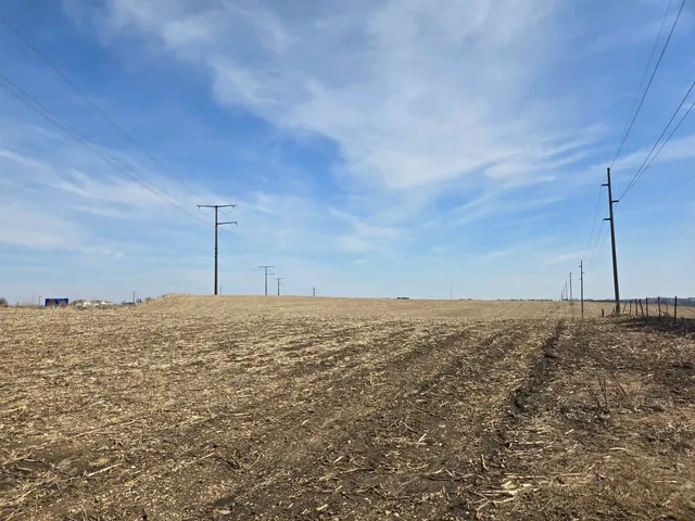 $1,295,000 | 34.5-ac Highway 18/151, Mt Horeb, WI 53572