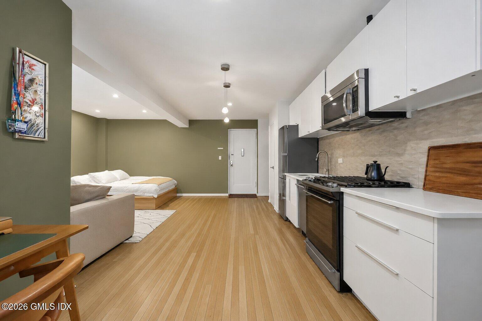 52 Lafayette Place, Unit 1F Greenwich, CT 06830 - Photo 6 of 16 6 - 1F - 52 Lafayette Pl