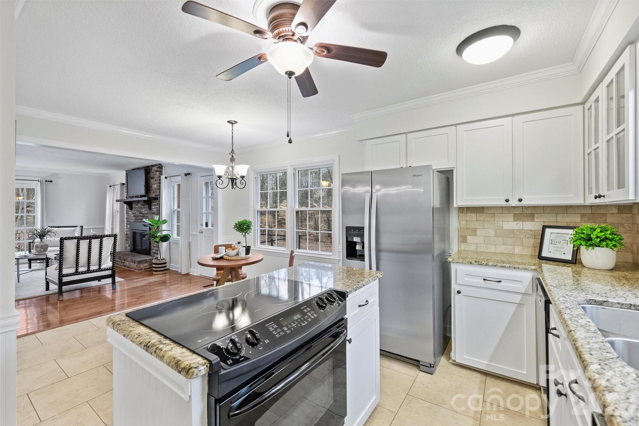 540 Harrogate Road Matthews, NC 28105 - Photo 10 of 31 Gallery Image 10