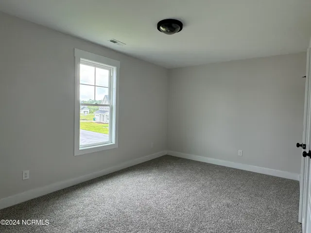 $344,900 | 401 Bay Harbor, Hubert, NC 28539