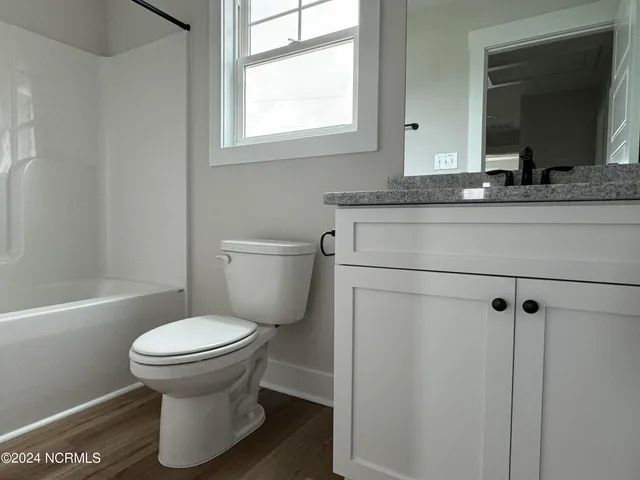 $344,900 | 401 Bay Harbor, Hubert, NC 28539