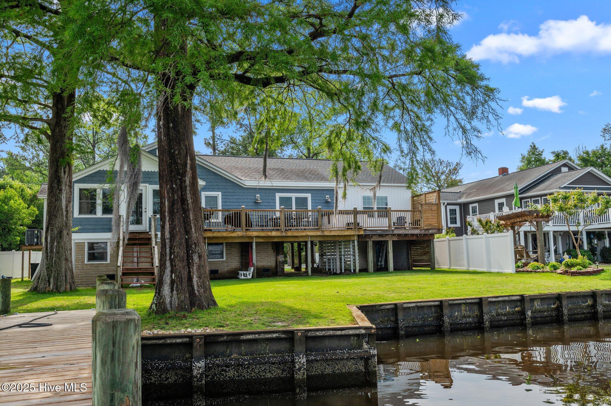 109 Edgewater Beach Road Washington, NC 27889 - Photo 35 of 70 19-web-or-mls-LHV_3978