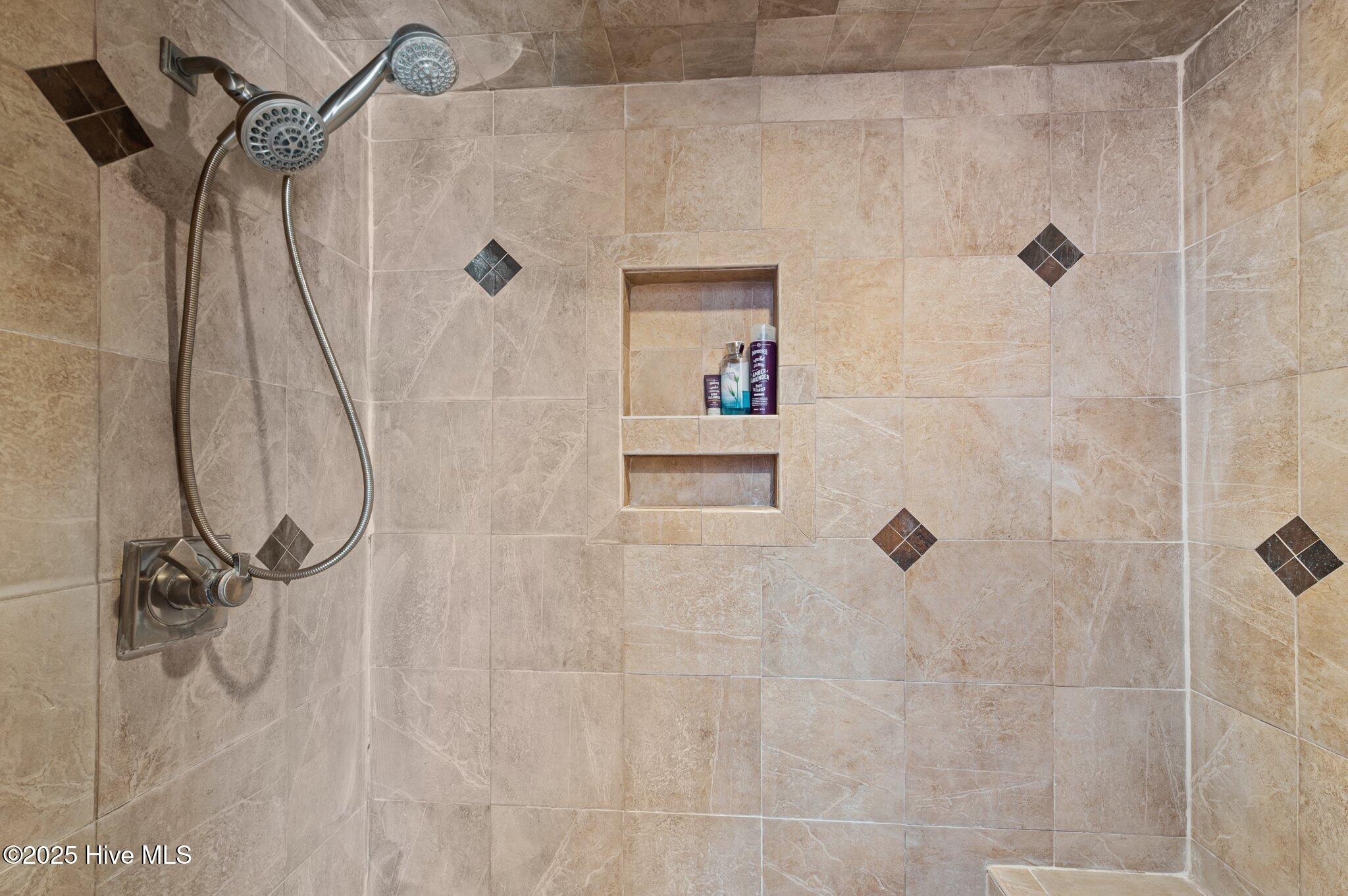 109 Edgewater Beach Road Washington, NC 27889 - Photo 41 of 70 42-web-or-mls-LHV_5584