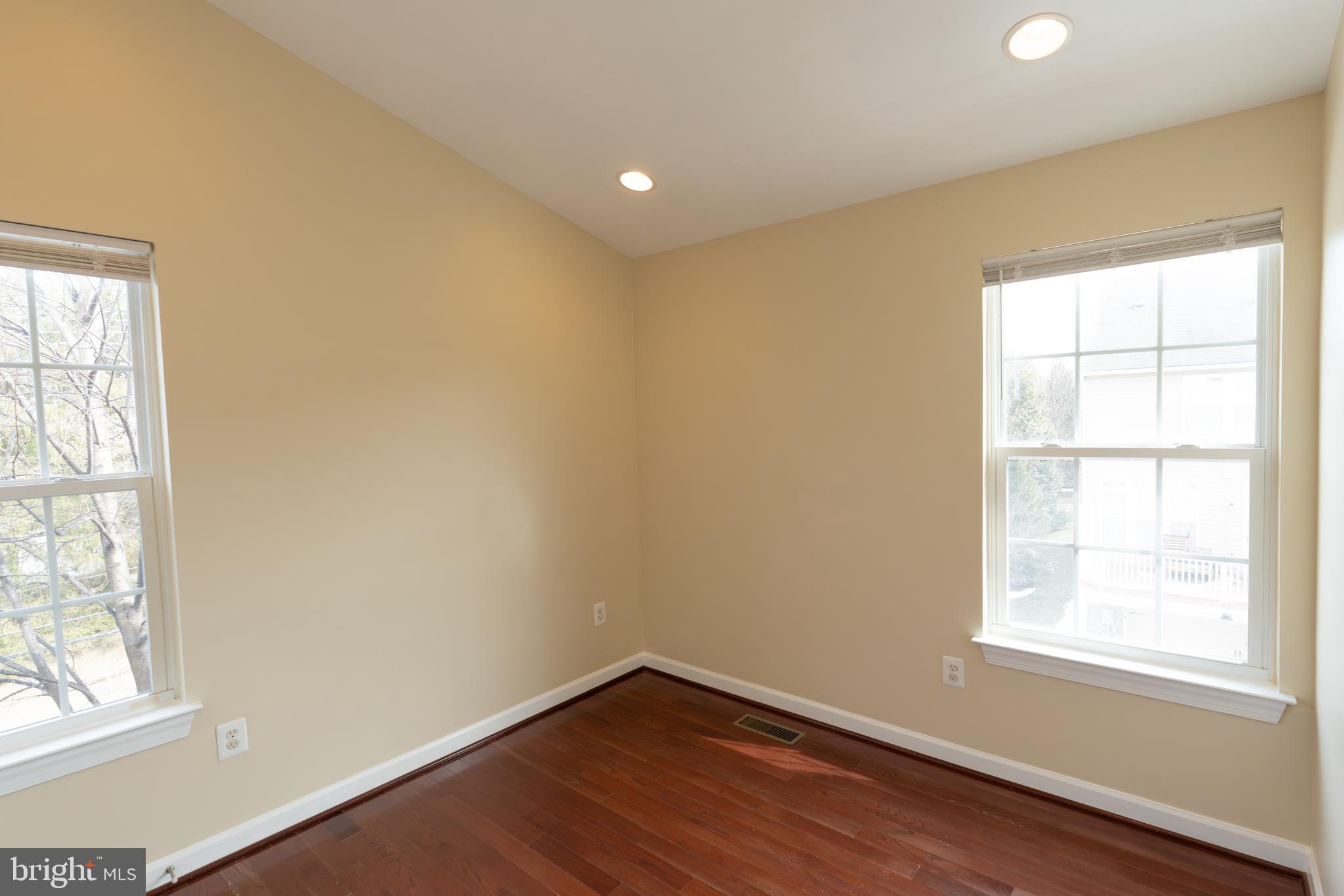 4815 Portsmouth Road, Unit 24 Ellicott City, MD 21042 - Photo 33 of 45