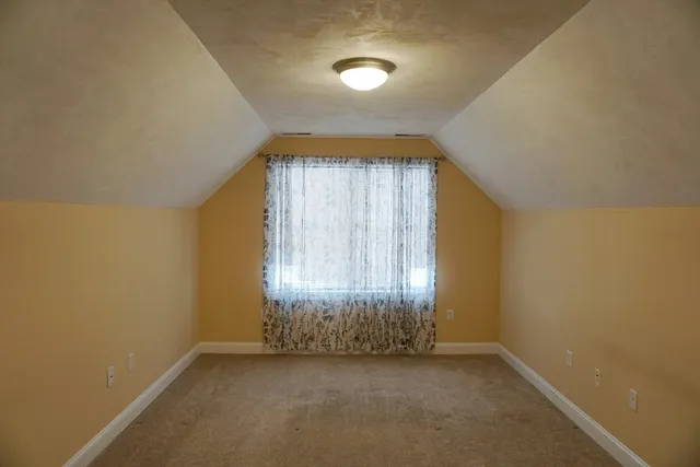 $3,200 | 118 Smith Street, Unit 118, Lowell, MA 01851