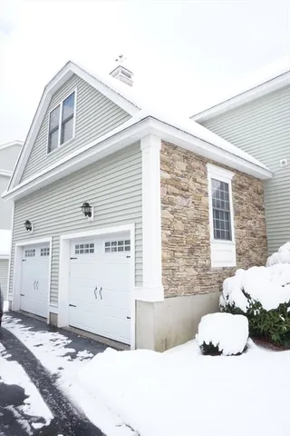 $3,200 | 118 Smith Street, Unit 118, Lowell, MA 01851