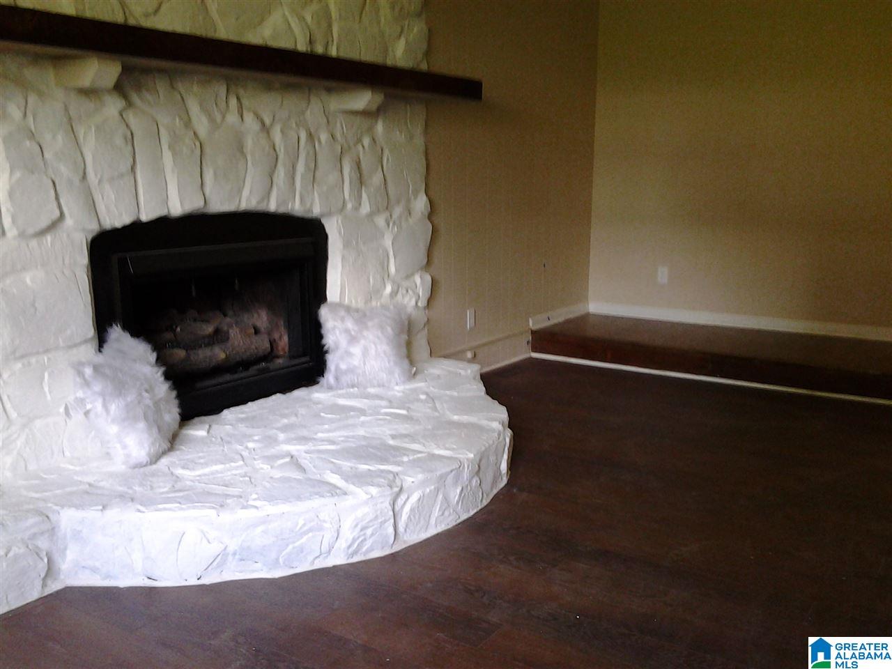 401 26th Avenue Northeast Center Point, AL 35215 - Photo 27 of 30