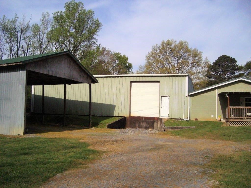 2409 Farner Road Dalton, GA 30721 - Photo 17 of 27 Gallery Image 17