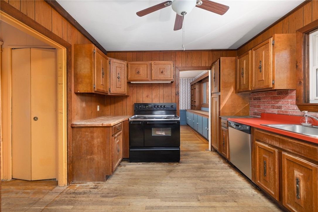 24 Cherry Road Cranston, RI 02905 - Photo 16 of 37 Gallery Image 16