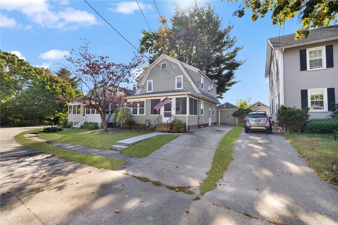 24 Cherry Road Cranston, RI 02905 - Photo 3 of 37 Gallery Image 3