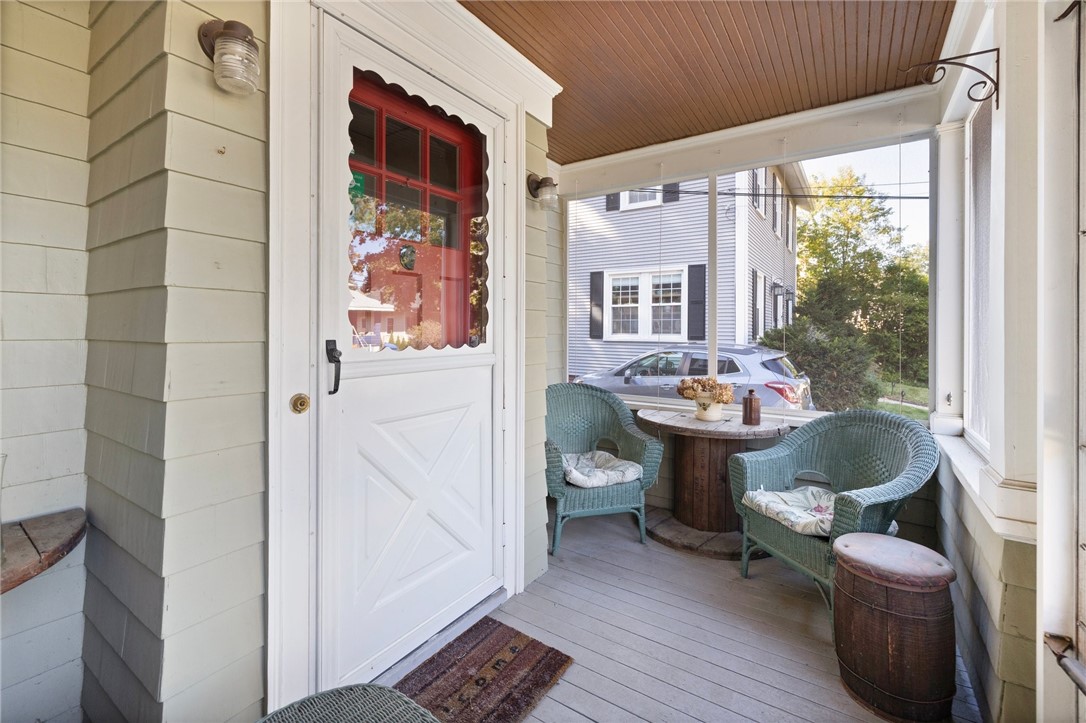 24 Cherry Road Cranston, RI 02905 - Photo 4 of 37 Gallery Image 4